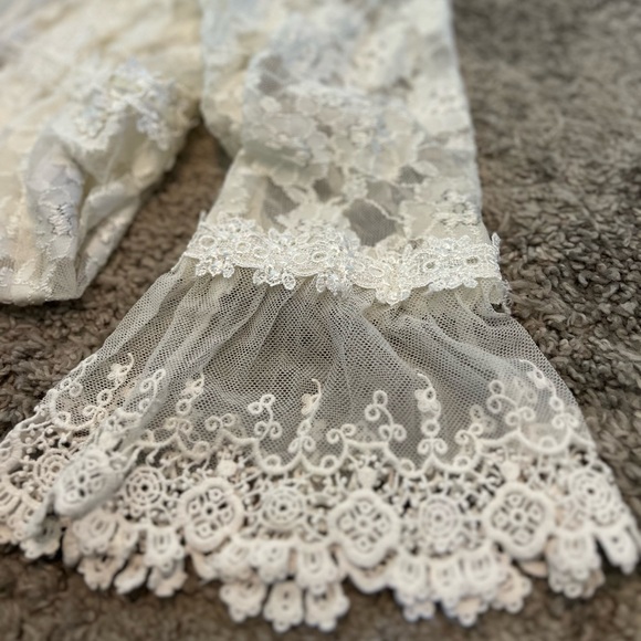 Passion Concept lace cover top size XL - Picture 6 of 6